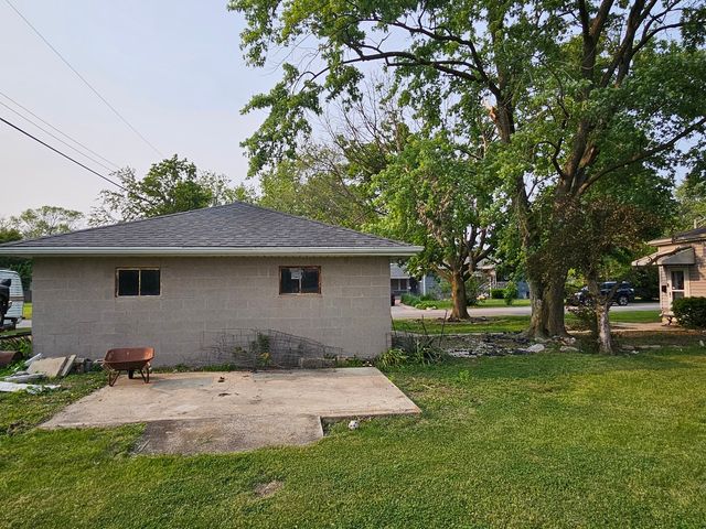 3500 Butler Avenue, Steger, IL 60475