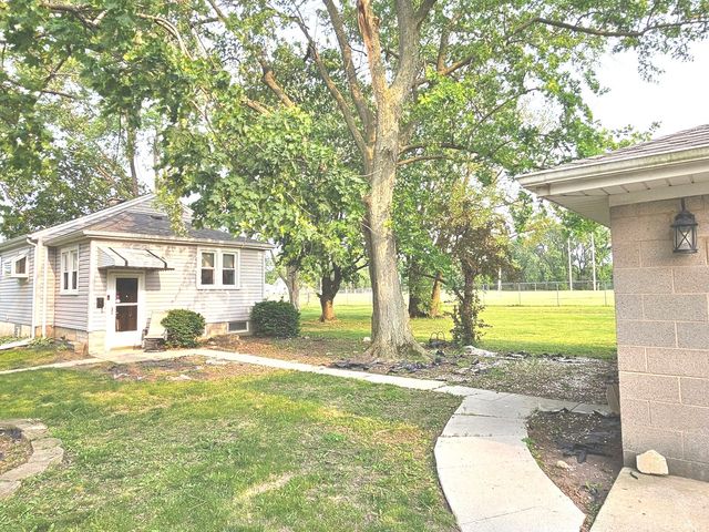 3500 Butler Avenue, Steger, IL 60475