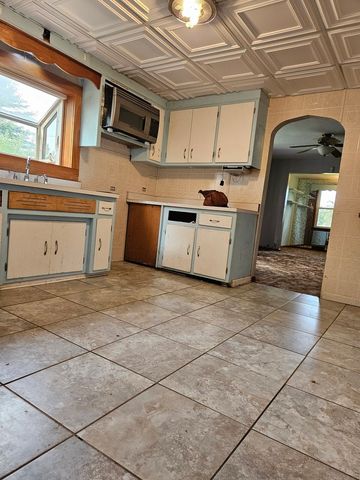 3500 Butler Avenue, Steger, IL 60475
