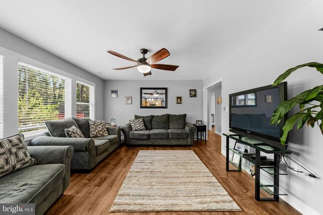 7 MICHELLE ST, Monroe Township, NJ 08831