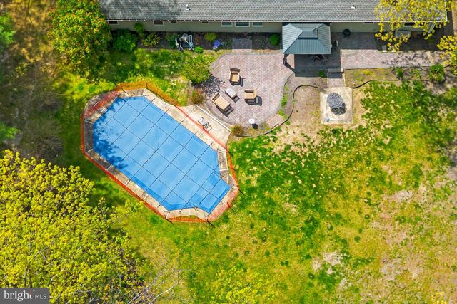 7 MICHELLE ST, Monroe Township, NJ 08831