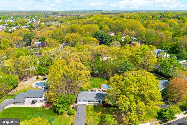 7 MICHELLE ST, Monroe Township, NJ 08831