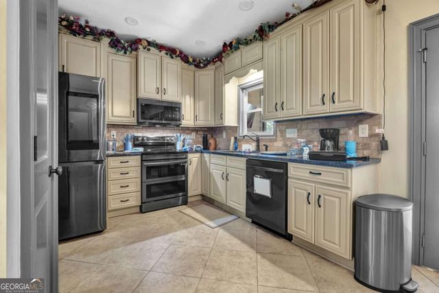 1220 Lester Road, Douglasville, GA 30134