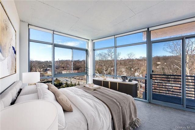 250 S Central Park Avenue 3I, Hartsdale, NY 10530