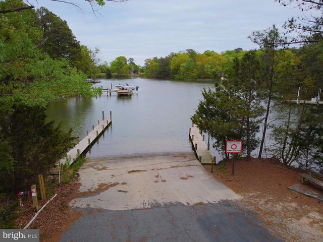 148 LAUNCH WAY, Montross, VA 22520