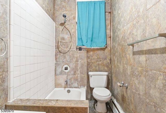 2 Drake St, Bound Brook Boro, NJ 08805