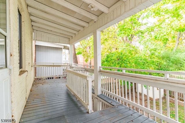 2 Drake St, Bound Brook Boro, NJ 08805