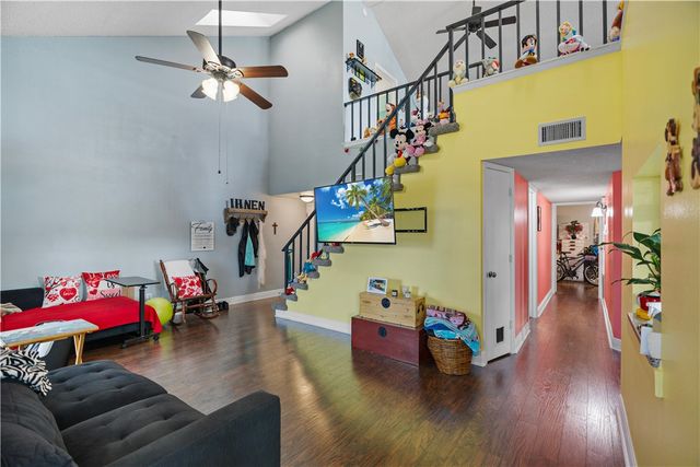 1907 Aynsley Way 32-2, Vero Beach, FL 32966