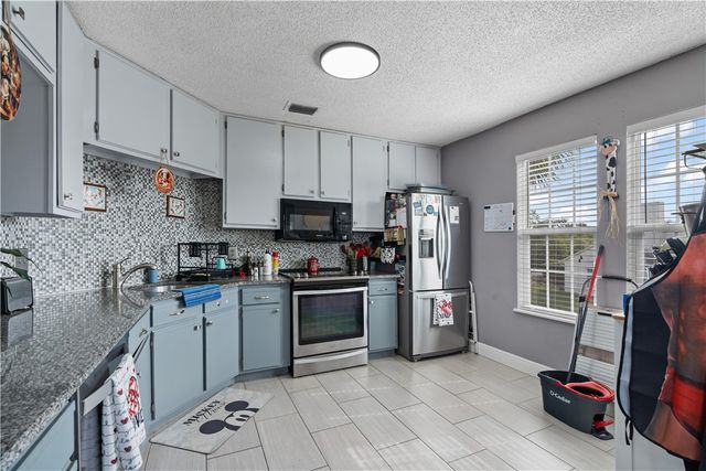 1907 Aynsley Way 32-2, Vero Beach, FL 32966