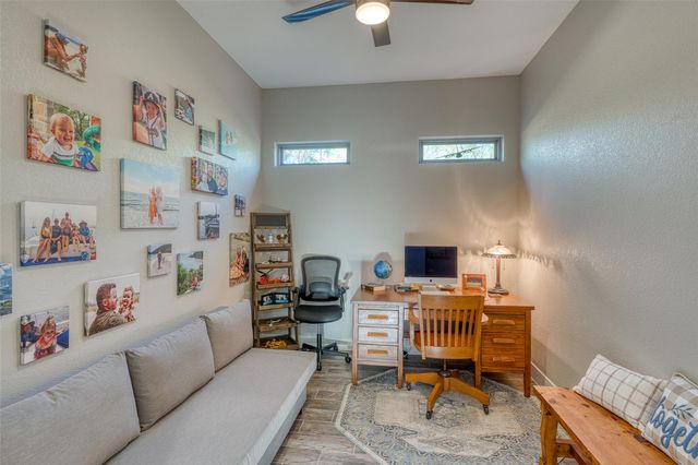 317 Parallel Circle CIR, Horseshoe Bay, TX 78657