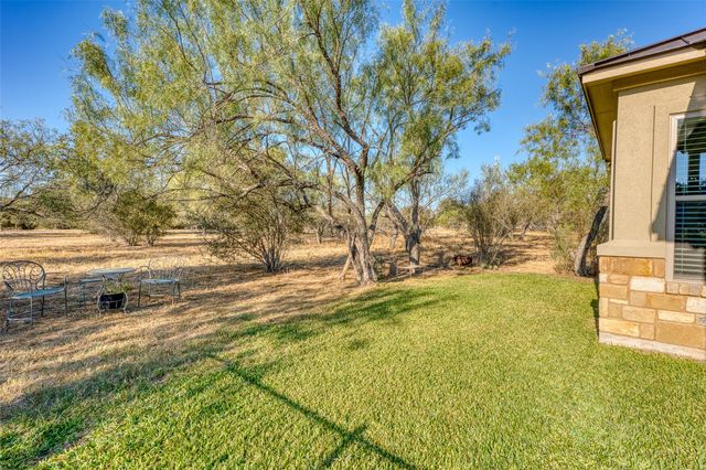 317 Parallel Circle CIR, Horseshoe Bay, TX 78657