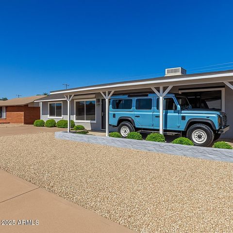 8124 E MITCHELL Drive, Scottsdale, AZ 85251