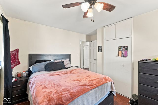 206 Parkview Court, Franklin, IN 46131