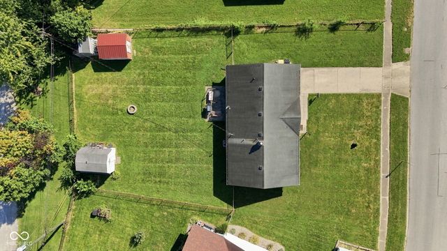 206 Parkview Court, Franklin, IN 46131