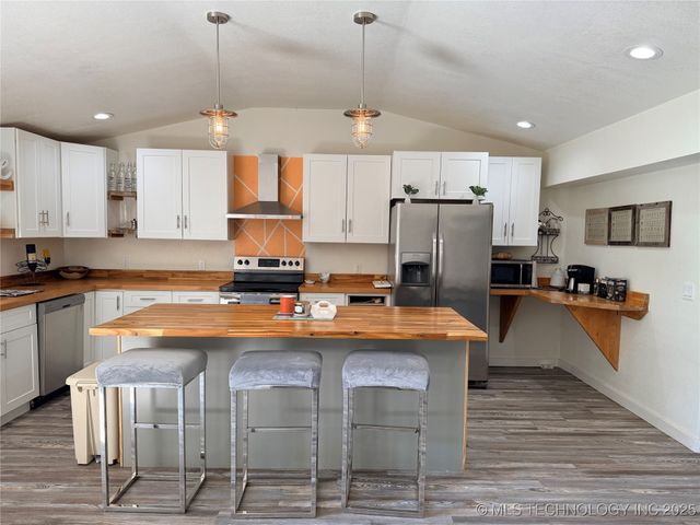 1736 W Latimer Place, Tulsa, OK 74127