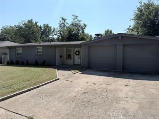 1736 W Latimer Place, Tulsa, OK 74127