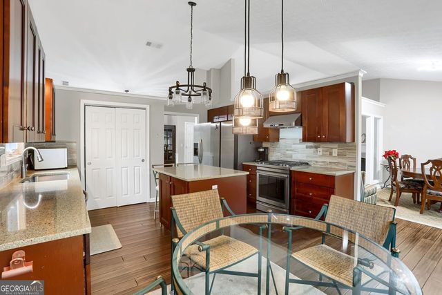 5243 Haverford Run Drive, Lilburn, GA 30047