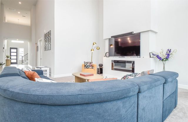 8906 Luddenham Lilac Lane, Cypress, TX 77433