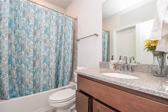 8906 Luddenham Lilac Lane, Cypress, TX 77433