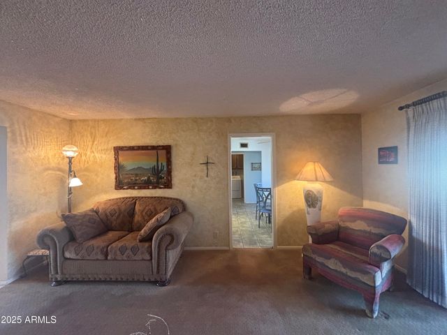 4740 E ENID Avenue, Mesa, AZ 85206