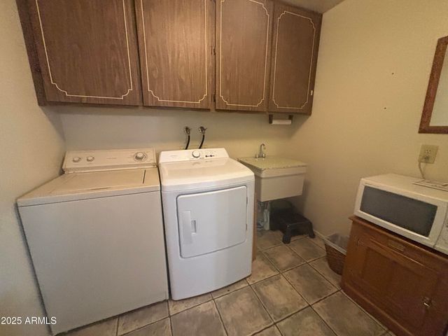 4740 E ENID Avenue, Mesa, AZ 85206