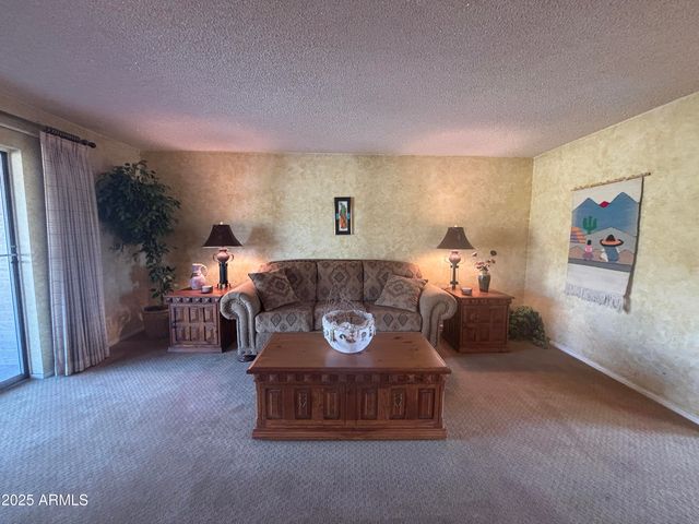 4740 E ENID Avenue, Mesa, AZ 85206