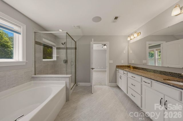 125 Paradise Hills Circle, Mooresville, NC 28115
