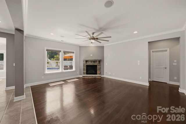 125 Paradise Hills Circle, Mooresville, NC 28115