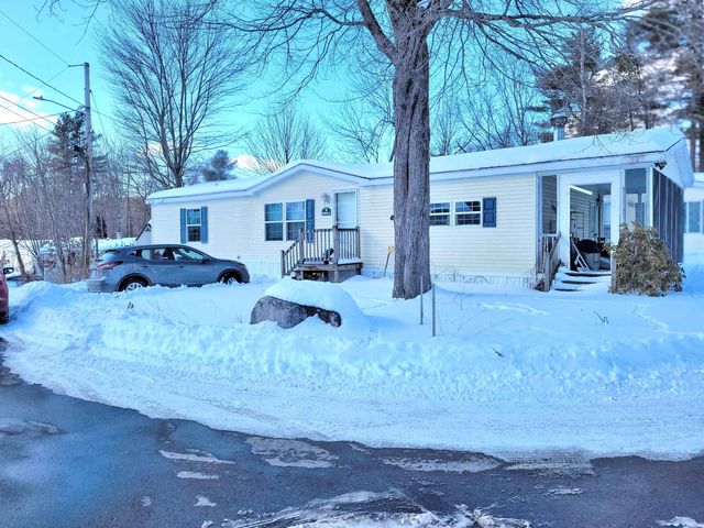 2 Darlene Lane, Litchfield, NH 03052