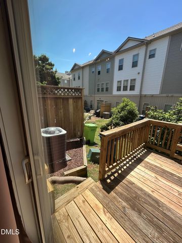 3827 Glenhaven Road, Raleigh, NC 27606