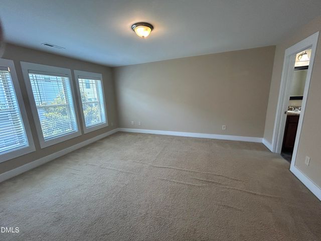 3827 Glenhaven Road, Raleigh, NC 27606