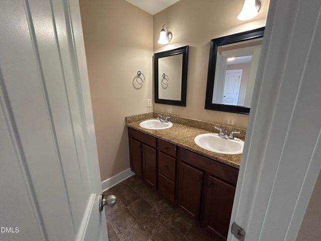3827 Glenhaven Road, Raleigh, NC 27606