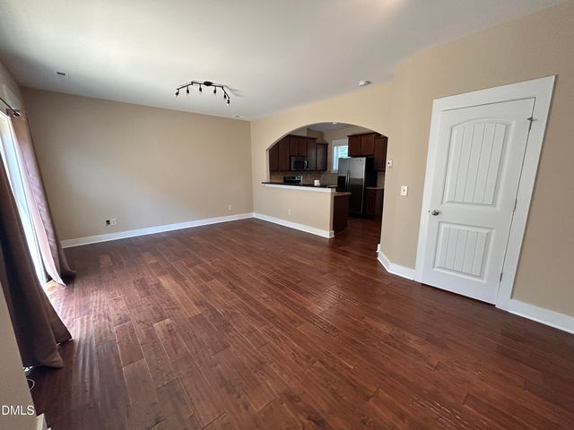 3827 Glenhaven Road, Raleigh, NC 27606