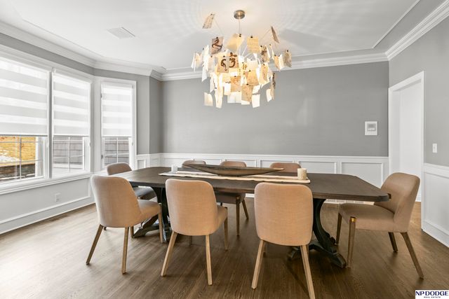 6026 Country Club Oaks Place, Omaha, NE 68152