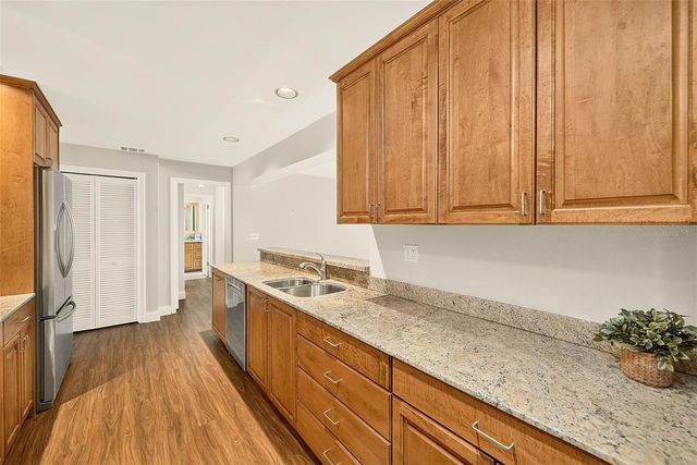 513 HARBOR DRIVE N, Indian Rocks Beach, FL 33785