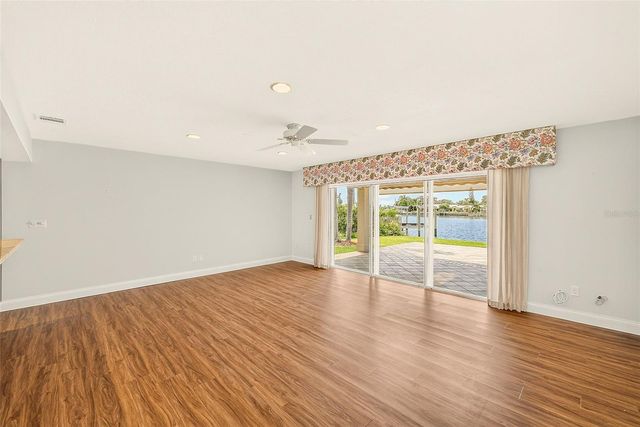 513 HARBOR DRIVE N, Indian Rocks Beach, FL 33785