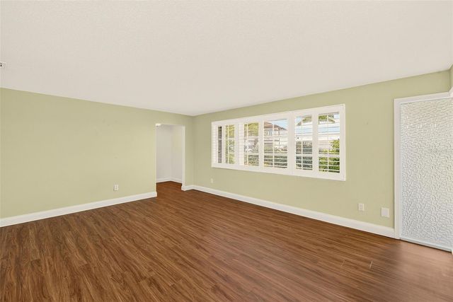 513 HARBOR DRIVE N, Indian Rocks Beach, FL 33785