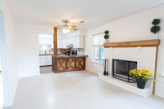 500 Laketower Drive 8, Lexington, KY 40502