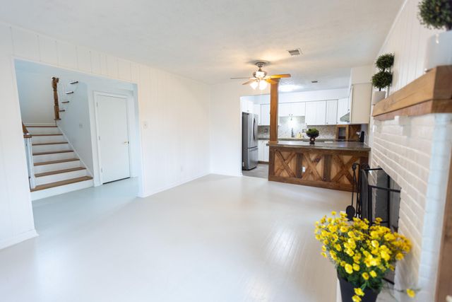 500 Laketower Drive 8, Lexington, KY 40502