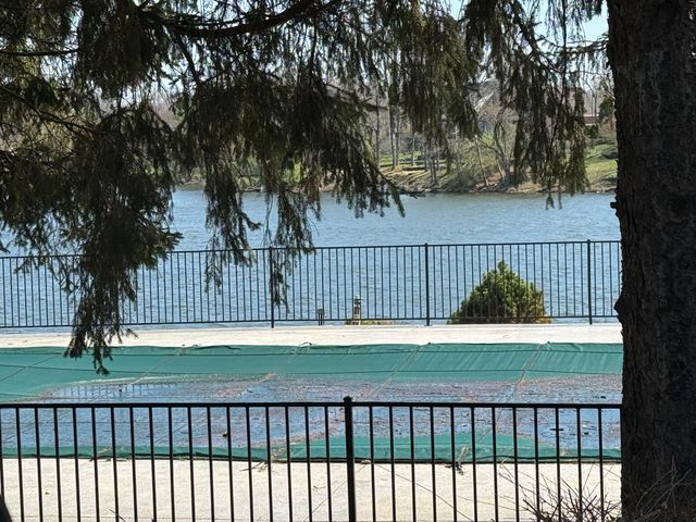 500 Laketower Drive 8, Lexington, KY 40502