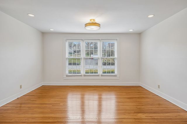 225 Jackson Ave, Carthage, TN 37030