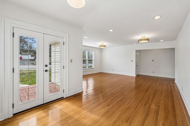 225 Jackson Ave, Carthage, TN 37030