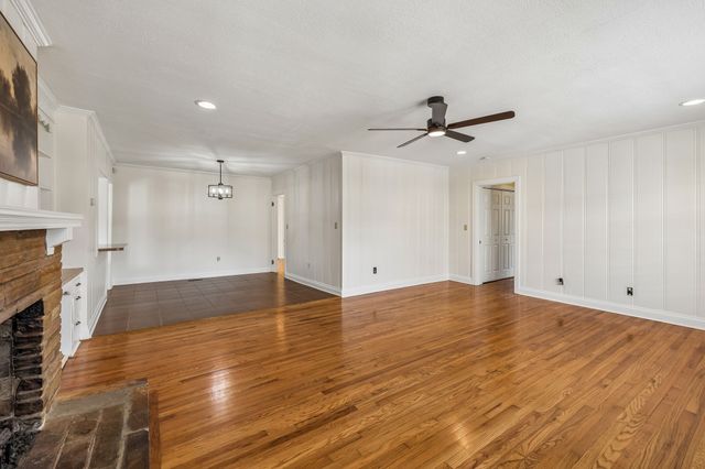 225 Jackson Ave, Carthage, TN 37030