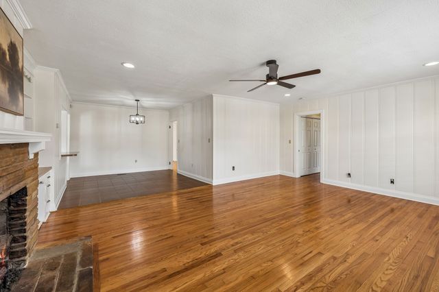 225 Jackson Ave, Carthage, TN 37030