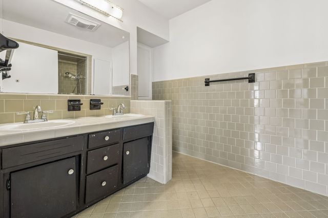 225 Jackson Ave, Carthage, TN 37030