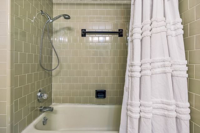 225 Jackson Ave, Carthage, TN 37030