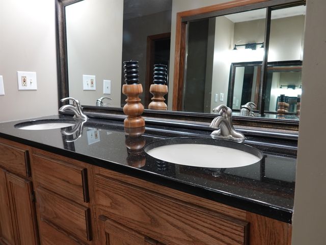 1326 N Shefford, Wichita, KS 67212