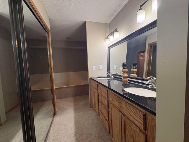 1326 N Shefford, Wichita, KS 67212