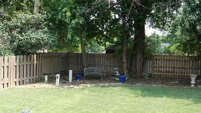 1326 N Shefford, Wichita, KS 67212
