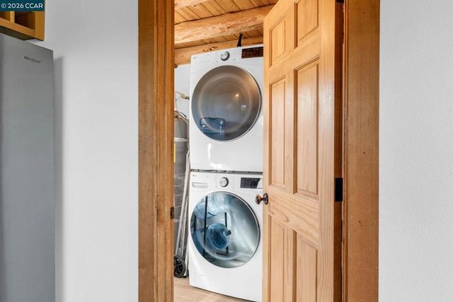 530 Leon Way, Clayton, CA 94517